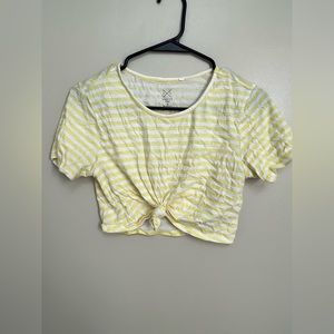Size small PacSun crop top